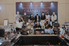 Melahirkan Barista Kreatif...