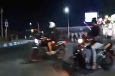 Panik, Pengendara Kocar-kacir...