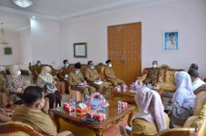 Bupati Tebo Sambut Baik...
