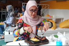 Pawon Steak, Sajian...