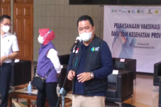 Usai Tenaga Kesehatan,...