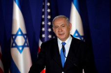 Netanyahu dan Panglima...