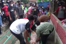 Ibu dan Anak di Cianjur...