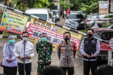 Bima Arya Salahkan Warga...