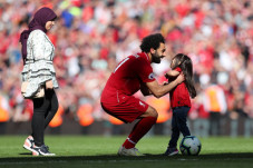 Perkenalkan, Ini 5 WAGs...