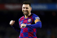 Biarkan Messi Urus Masa...