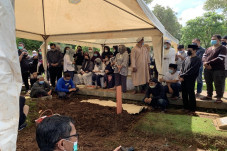 Lantunan La Ilaha Illallah...