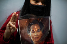 Kudeta Myanmar, Warga...