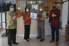 Dukung Riset, Petrokimia...