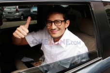 Selamatkan Dunia Parekraf,...