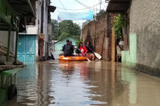 11 Kecamatan Terendam,...