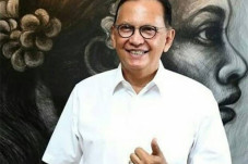 Positif COVID-19, Roy...
