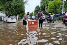 Tergenang Banjir, Kapolres...