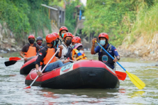 Susuri Sungai Bersama...