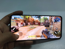 Game Ponsel Selalu Force...