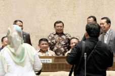 Sudah Setahun, Demokrat-PKS...