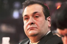 Aktor Bollywood Rajiv...