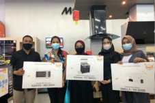 4 Warga Makassar Jadi...