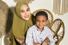 Kartika Putri Sebut...