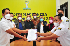 Maju Caketum HIPMI Jatim,...