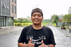 Bela Din Syamsuddin,...