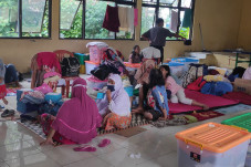 Banjir Saat Pandemi,...