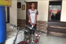 Istri Ingin Punya Sepeda,...