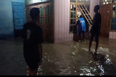 Banjir Sungai Mungkung...