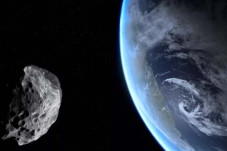 Asteroid Besar dengan...