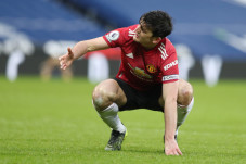 Wasit Anulir Penalti...