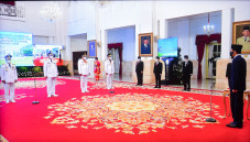 Jokowi Resmi Lantik...