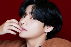 Pesan Manis V BTS di...
