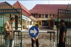 Lurah Condongcatur Terpapar...