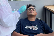 Sembilan Hari Dirawat...