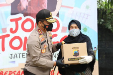 Kapolda Jateng Kunjungi...