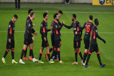 Kolaborasi Salah-Mane...