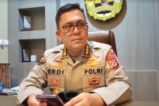 Bandung Gempar, Kapolsek...