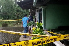 Sadis, Gegara Rebutan...