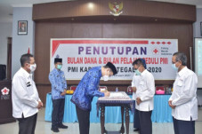 Galang Dana Tembus Rp2,2...