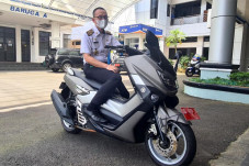 Jadi Plh Bupati Maros,...