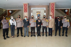 Bantu Pemulasaran Jenazah...