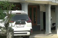176 Mobil Mewah Hiasi...