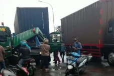 Akibat Rem Blong, Dua...