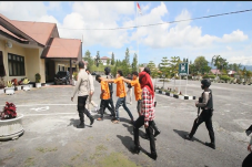 Gilir Seorang Anak di...