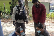 Nyambi Jualan Sabu di...