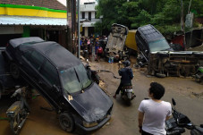 Suzuki Beri Layanan...