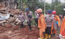 Korban Terakhir Longsor...