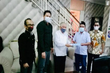 Bela Din Syamsuddin,...