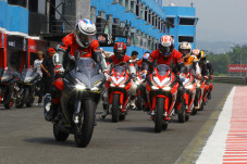 Ini Daftar Harga Motor...