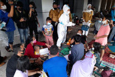 Sambangi Cipinang Melayu,...